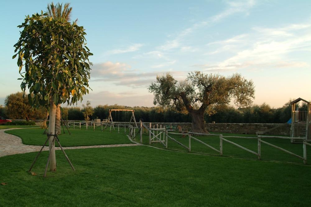 Masseria Bosco Аветрана Екстер'єр фото